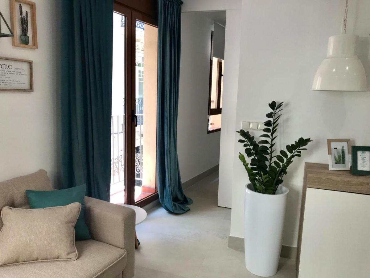Apartamento Joseph , Luminoso, Bonito Y Muy Céntrico *