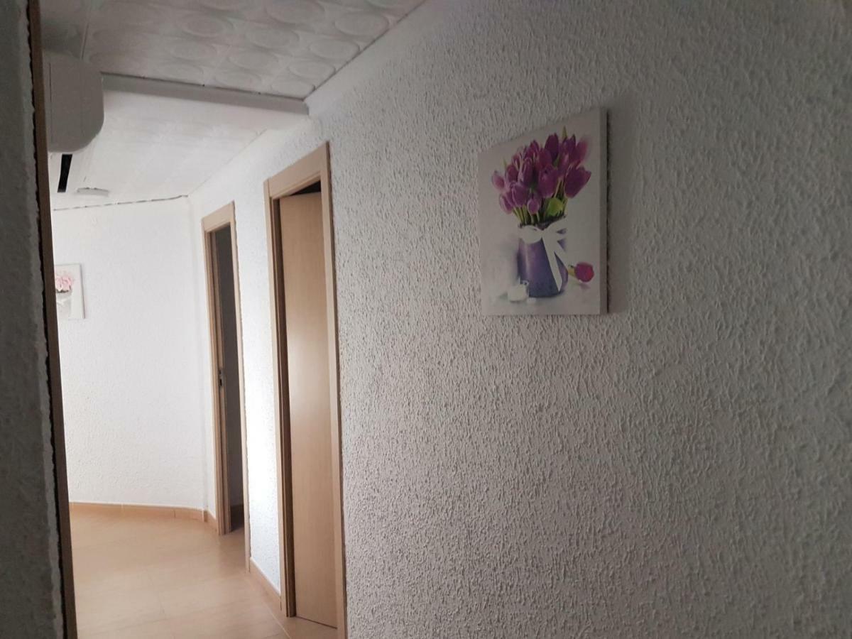 Alojo Patraix Apartment
