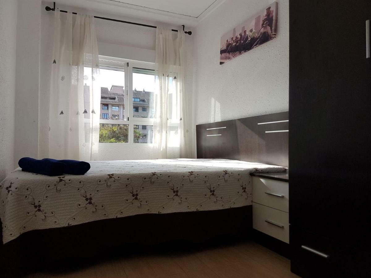 Alojo Patraix Apartment