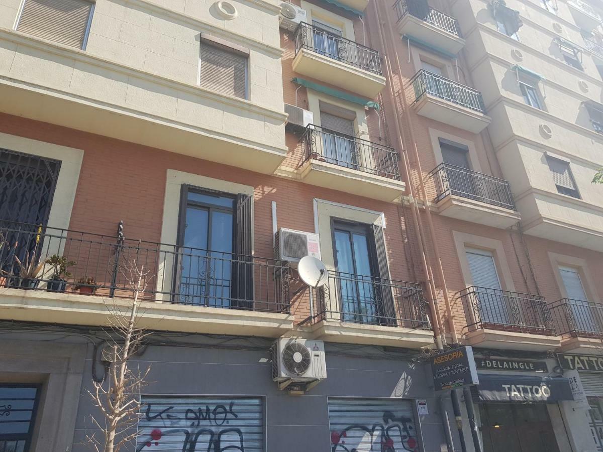 Centro Frente A Torres De Serrano Apartamento *