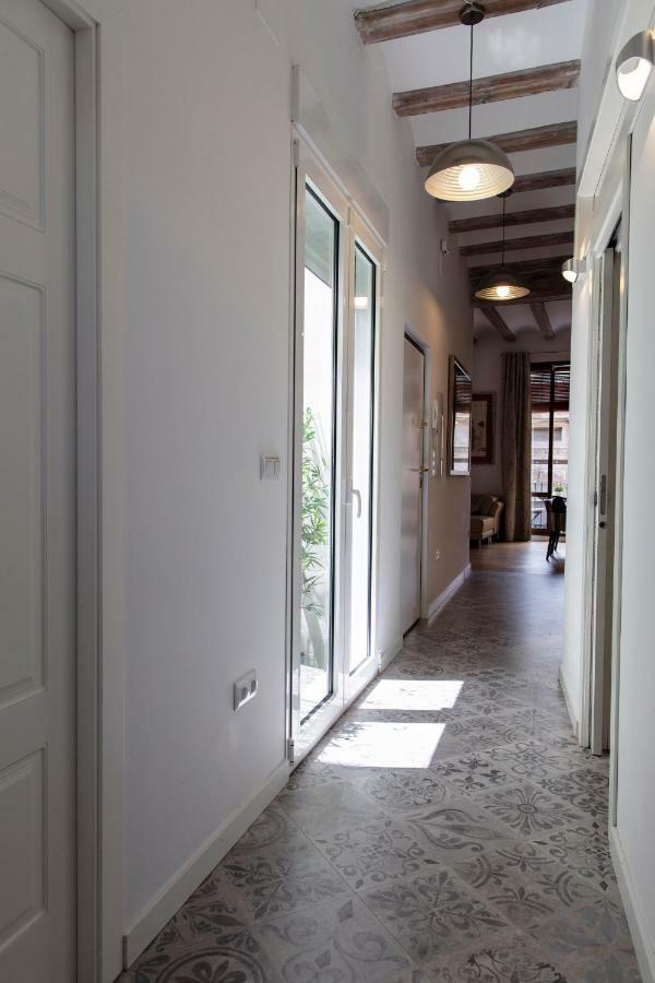 Serranos Apartamento *