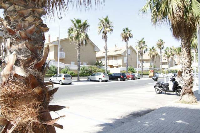 Apartament-primera Linea Playa Patacona Valencia