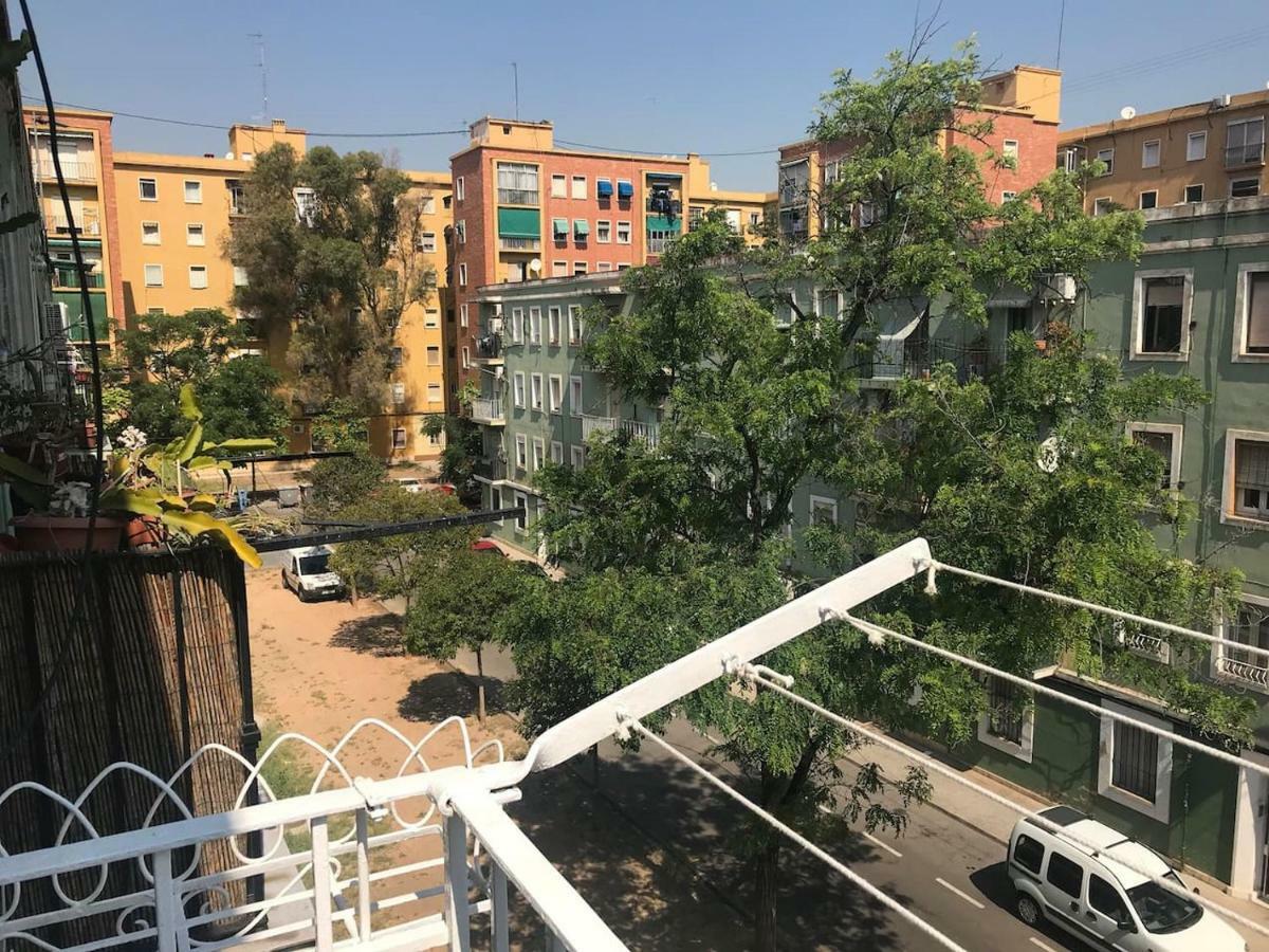 Cozy In Valencia! Wi-fi ! Apartamento *