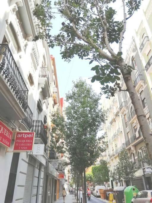 Apartamento 47 Carrer De Cadis, Puerta 1 Valencia