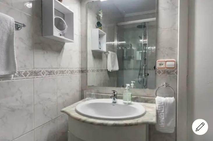 Centrico Y Acogedor Apartment Valencia