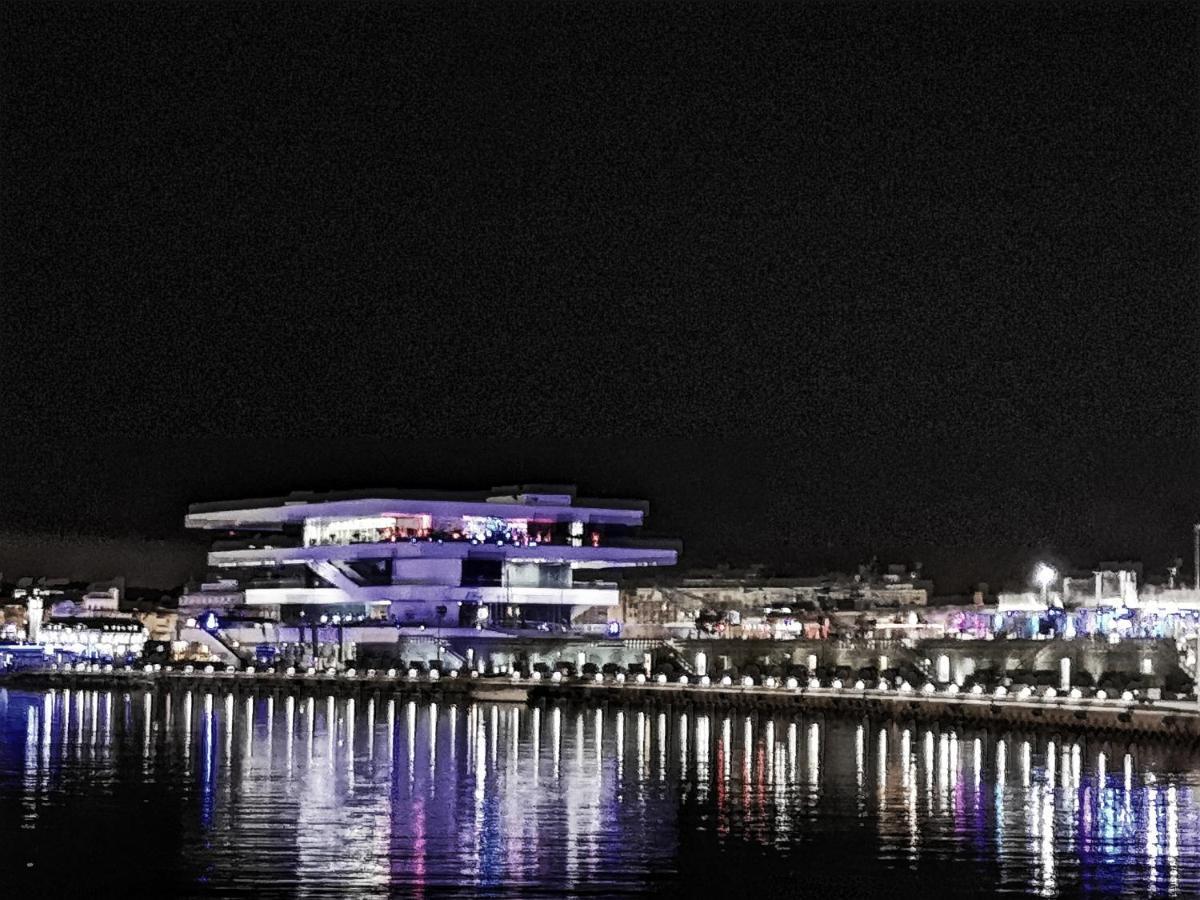 B Beach * Valencia