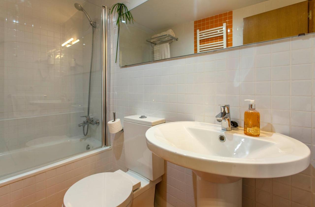 Luxurious & Alluring In Historic Town * Valencia