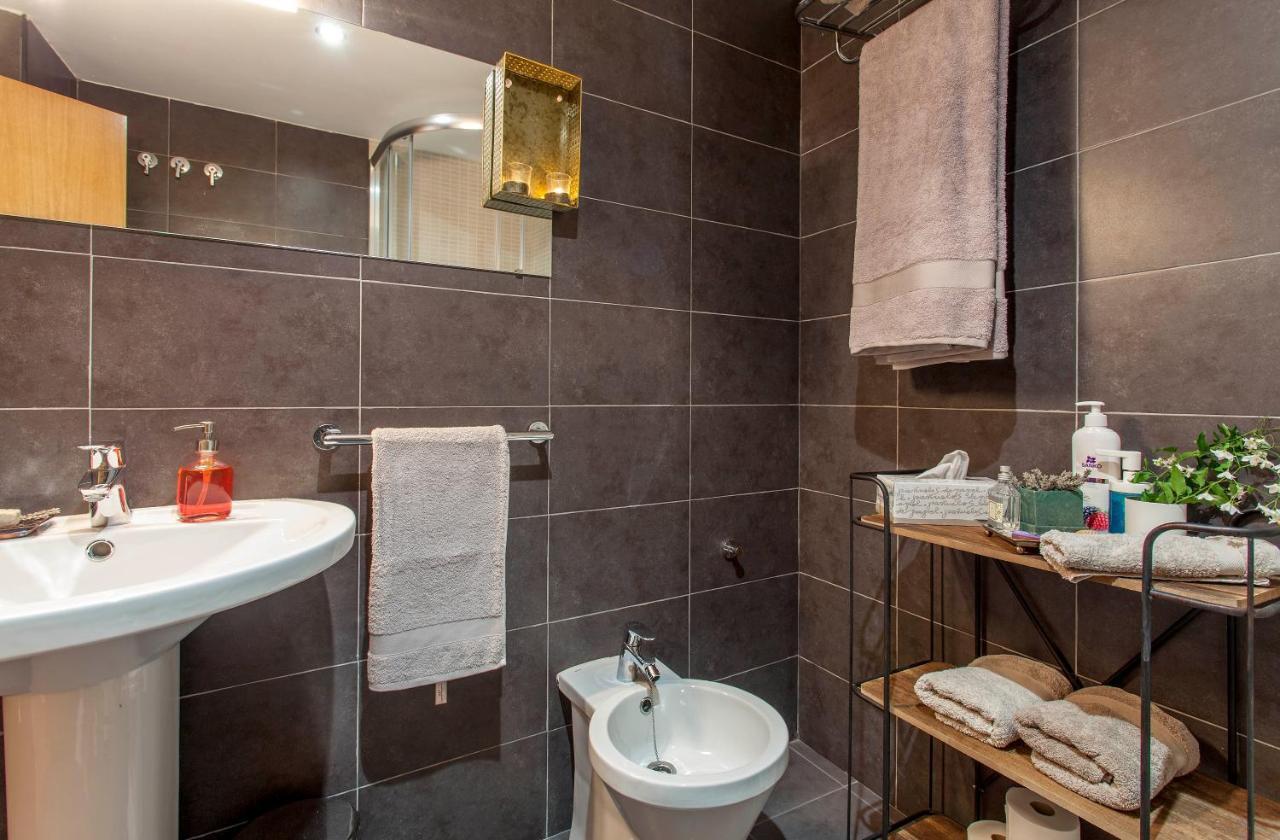 Apartamento Luxurious & Alluring In Historic Town Valencia