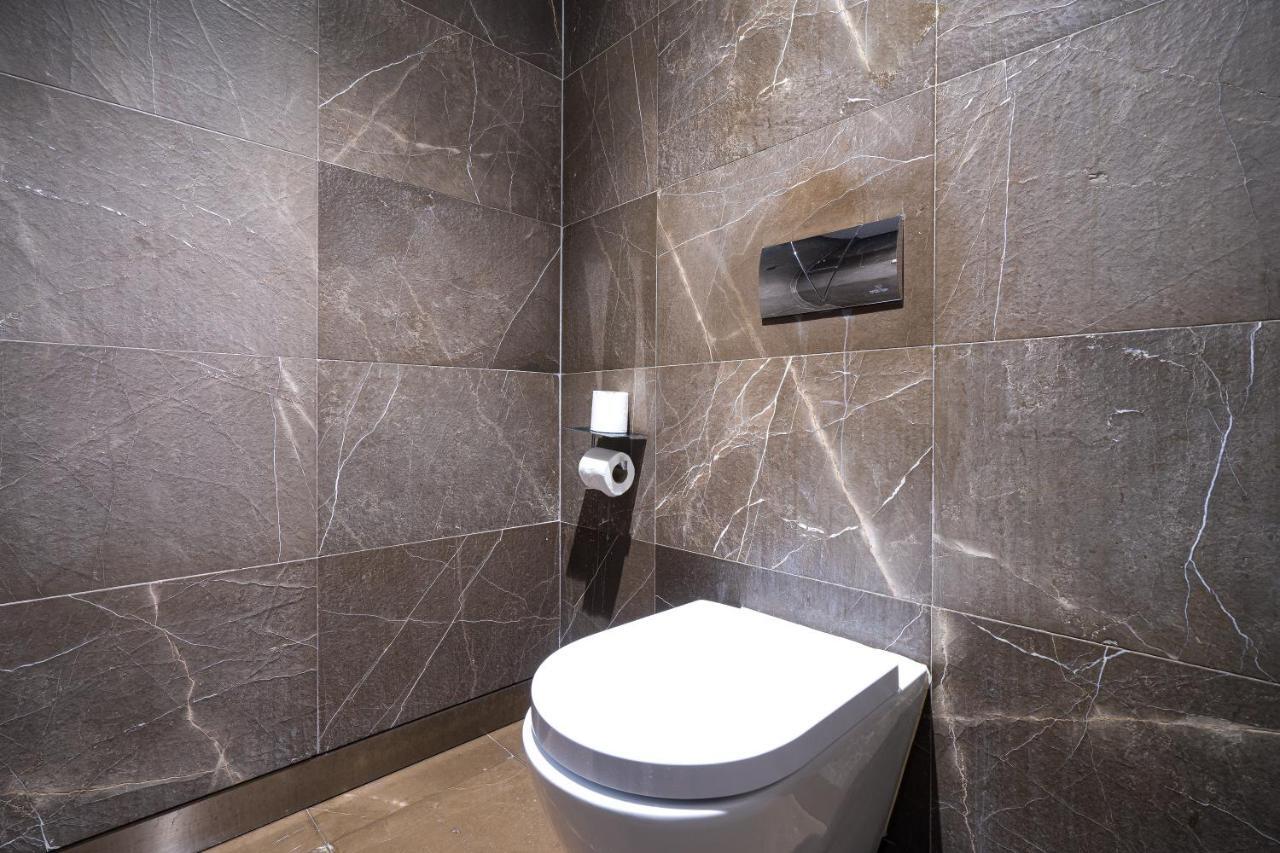 Apartment Luxury Alma Apartments *