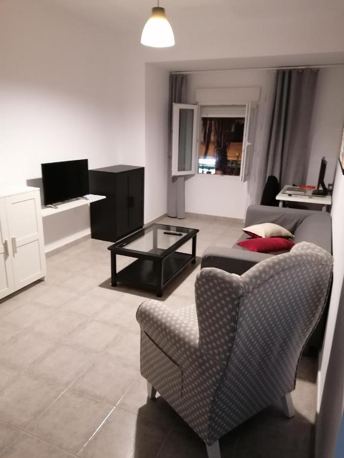 Habitación en casa particular Comoda *