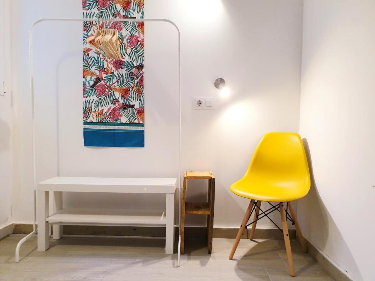 La Casa Del Colibri Youth (adults Only) * Valencia