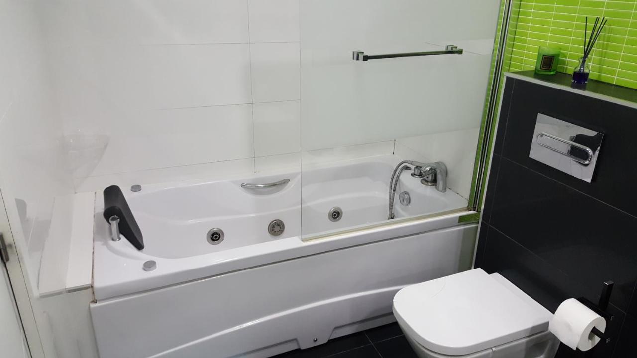 Moderno En El Parque De Cabecera Apartamento Valencia