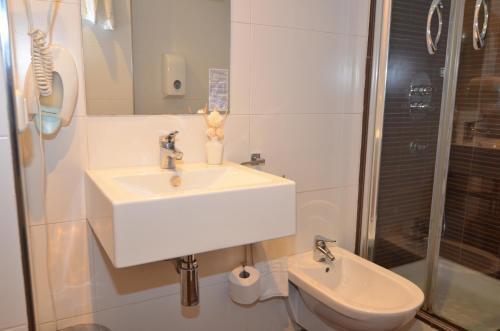 Hotel Galileo Flats - Palacio De Congresos Valencia