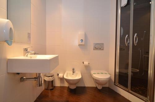 Galileo Flats - Palacio De Congresos Hotel 2*