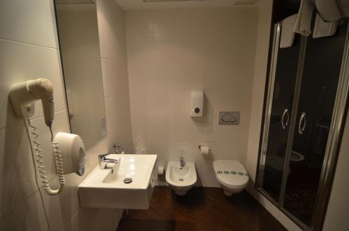 Hotel Galileo Flats - Palacio De Congresos