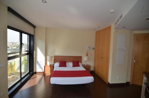 Hotel Galileo Flats - Palacio De Congresos 2*