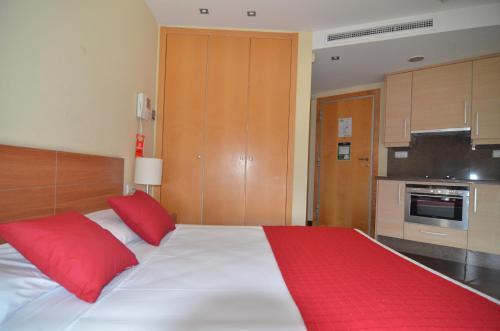 Galileo Flats - Palacio De Congresos Hotel