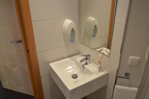 Hotel Galileo Flats - Palacio De Congresos 2*