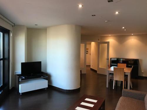 Galileo Flats - Palacio De Congresos Hotel