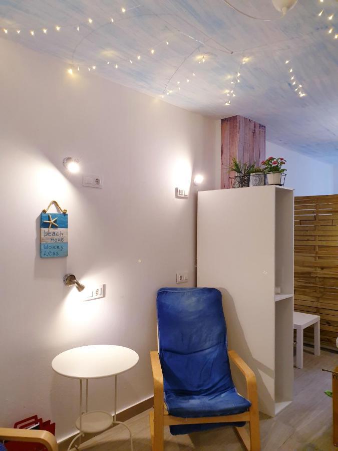 La Casa Del Colibri Youth (adults Only) * Valencia