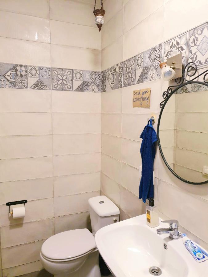 La Casa Del Colibri Youth (adults Only) Hostal