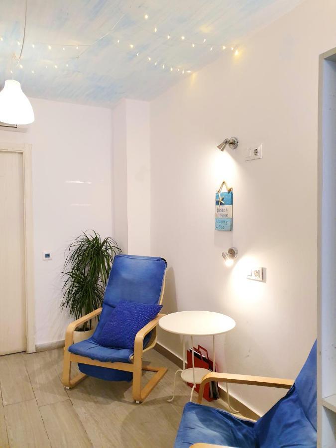 La Casa Del Colibri Youth (adults Only) *