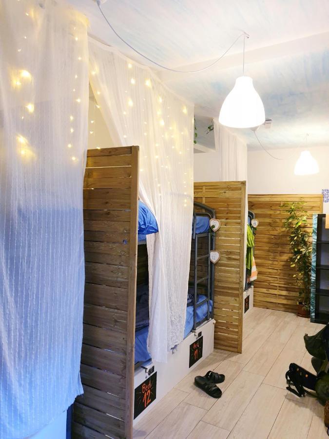 La Casa Del Colibri Youth (adults Only) *