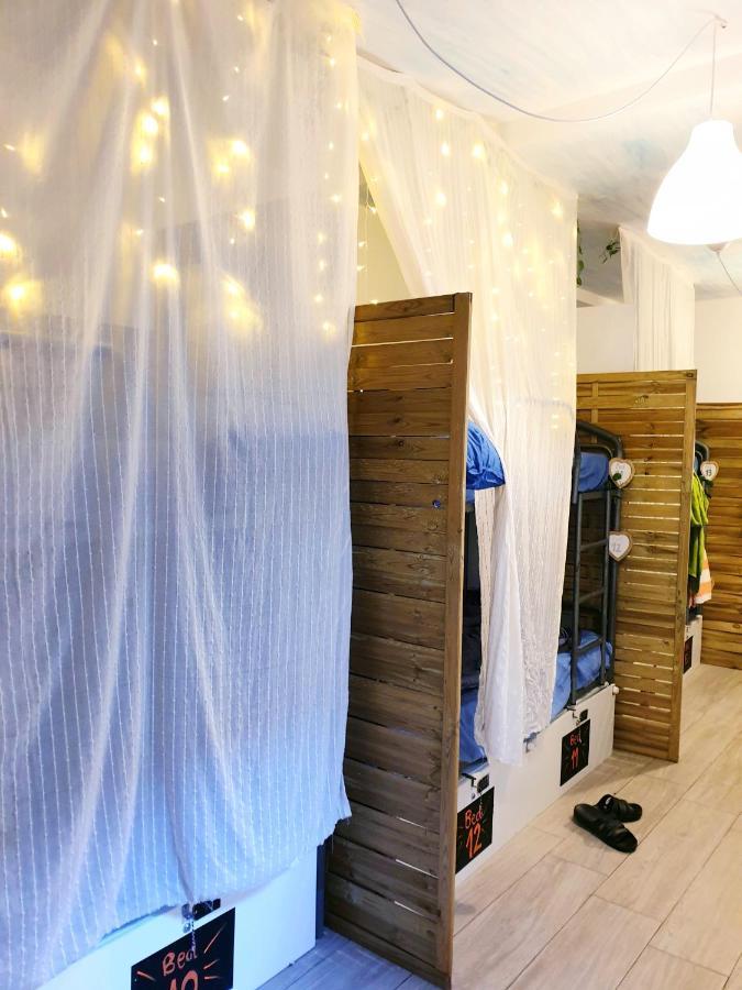 La Casa Del Colibri Youth (adults Only) * Valencia