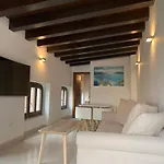 Plaza Negrito Apartments