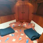 Velero Unico Donde Relajarte, Parking Gratuito