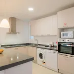 Spacious & Clean Apartment In Quiet Area
