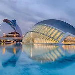 Valencia Las Artes Y Ciencias + Garaje + Netflix