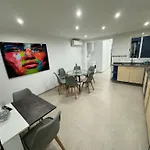 Piso Nuevo Al Lado Del Mar