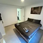 Piso Nuevo Al Lado Del Mar