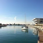 Apartup Las Arenas Beach