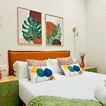 Modern & Cozy Flat Close To Center