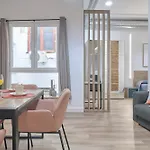 Ciutat Vella Modern Apartments