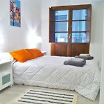 Superb Central Market Apt