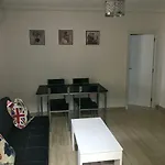 Planta baja en playa Malvarrosa/ la Patacona, wifi gratis