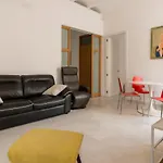 Style Peydro Apartament. Center-Wifi
