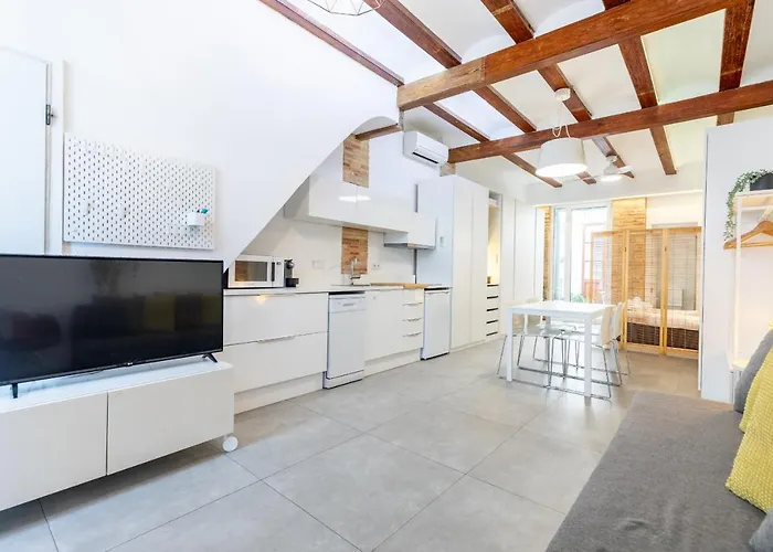 Apartup Las Arenas Beach