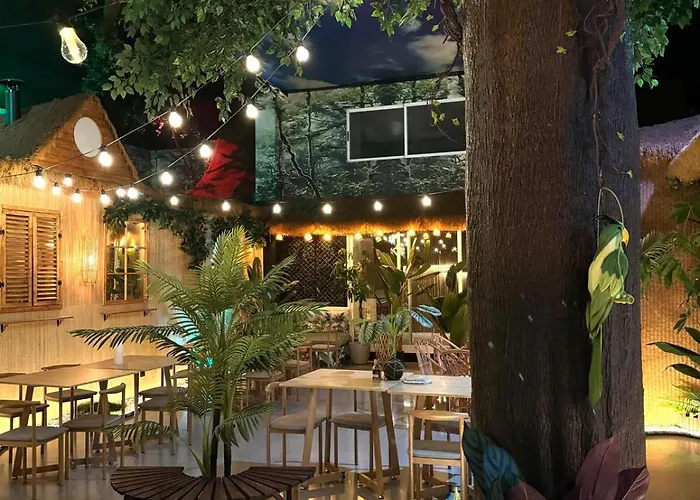 The Pod Suite Hostel Village