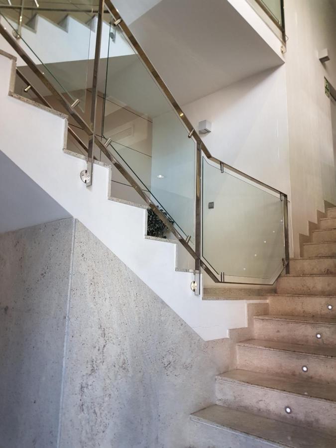 Galileo Flats - Palacio De Congresos Apartahotel 2*