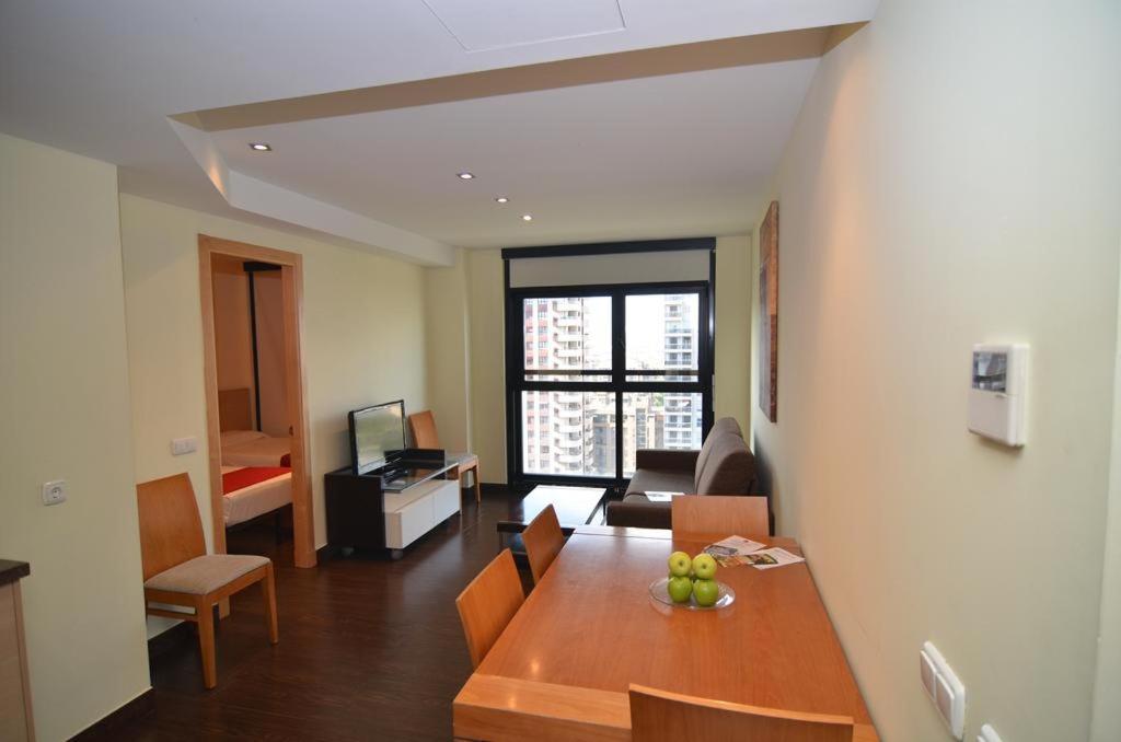 Galileo Flats - Palacio De Congresos Apartahotel 2*