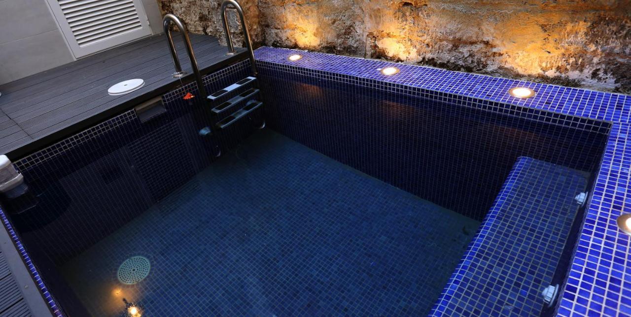 Loft Independiente Con Piscina Compartida En Centro De *