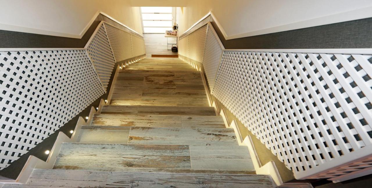Loft Independiente Con Piscina Compartida En Centro De Apartamento *