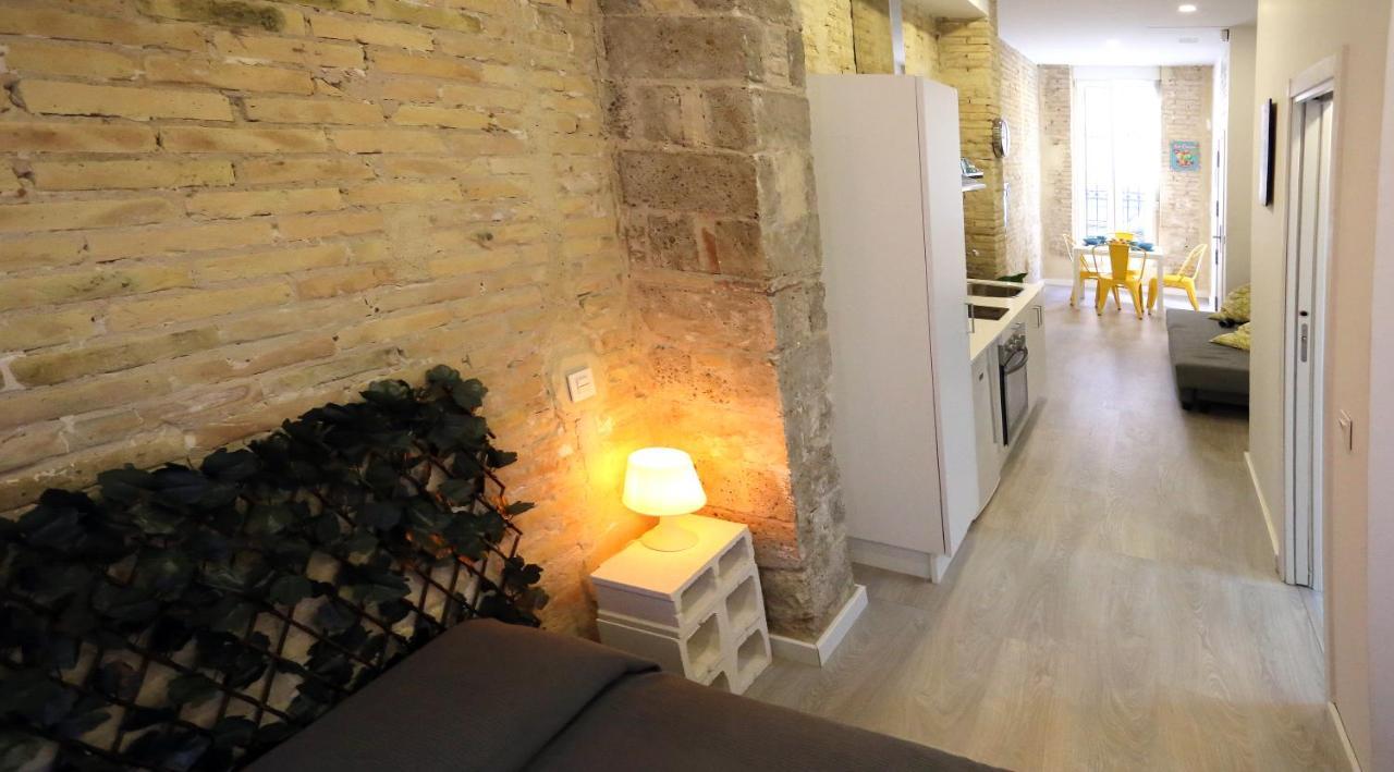 Loft Independiente Con Piscina Compartida En Centro De Apartamento Valencia