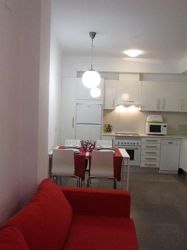 Hotel Living Valencia-vitoria 3*