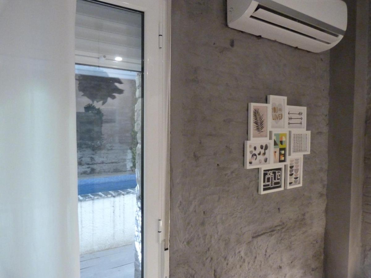 Apartamento Pequeño Con Mini Piscina Temperatura Ambiente - Wifi Free *