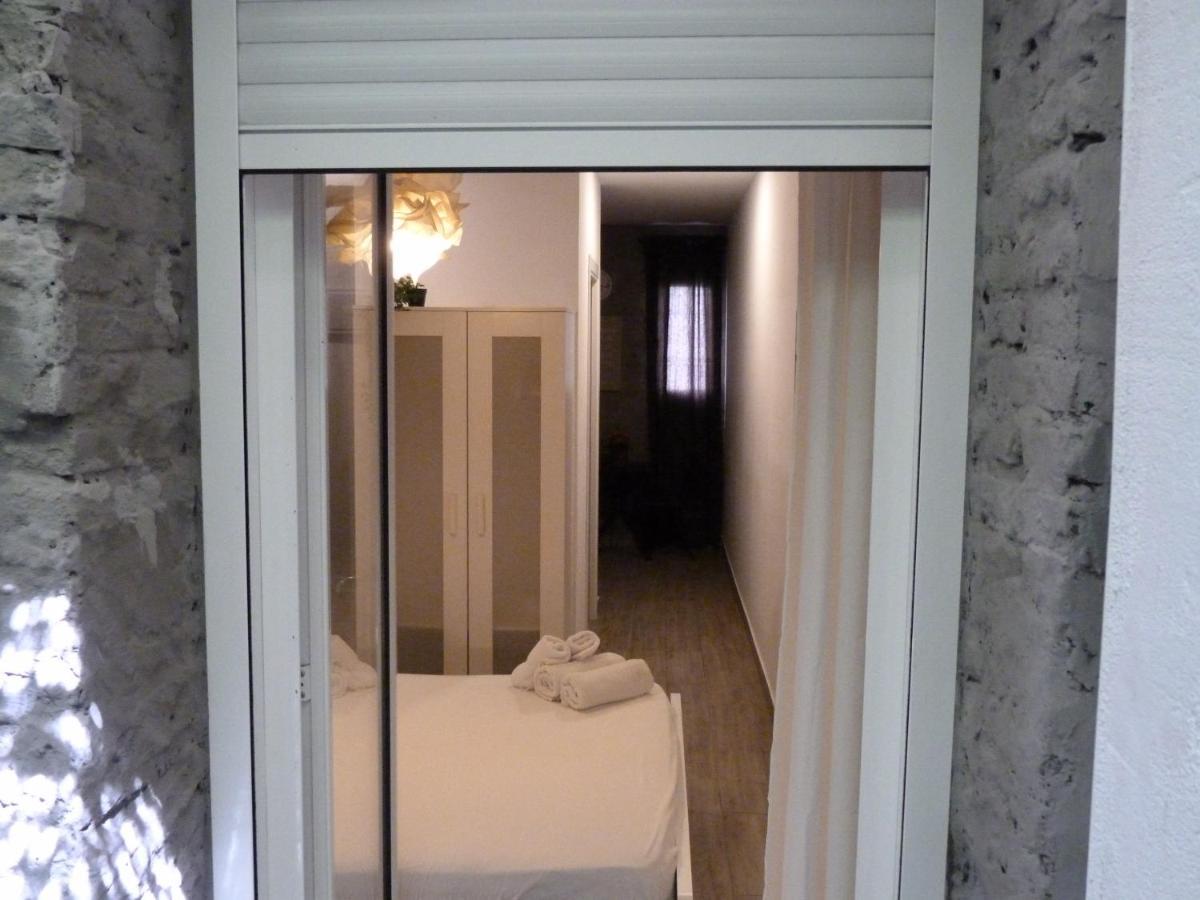 Apartamento Pequeño Con Mini Piscina Temperatura Ambiente - Wifi Free Valencia